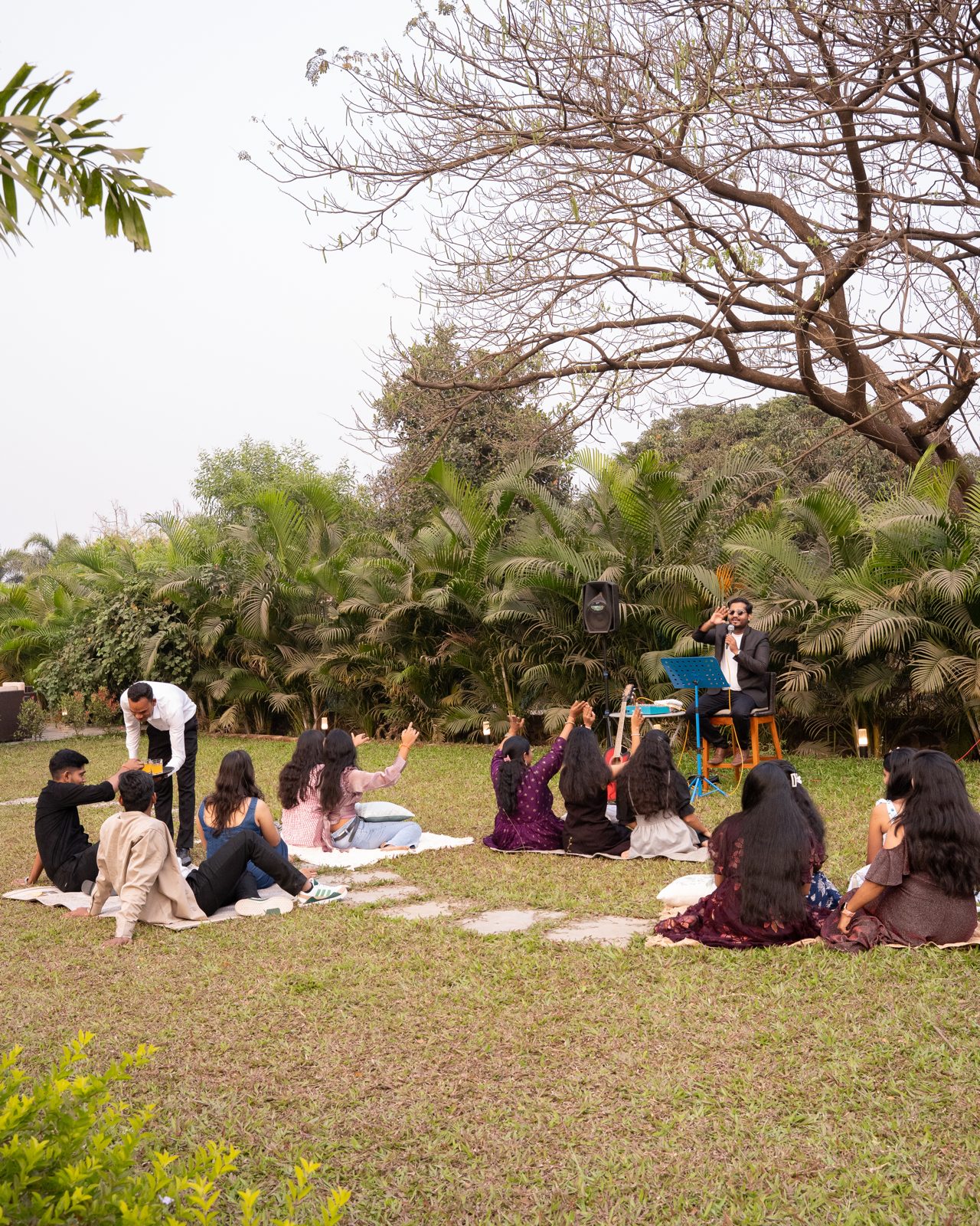 Live Singing Performances