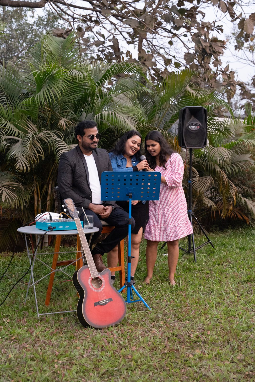 Live Singing Performances